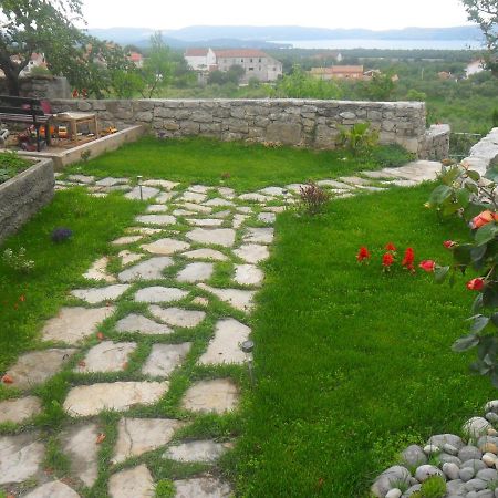 Apartman Hill Hotel Skradin Buitenkant foto