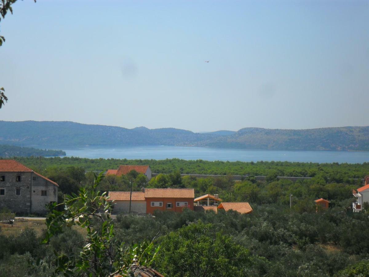 Apartman Hill Hotel Skradin Buitenkant foto