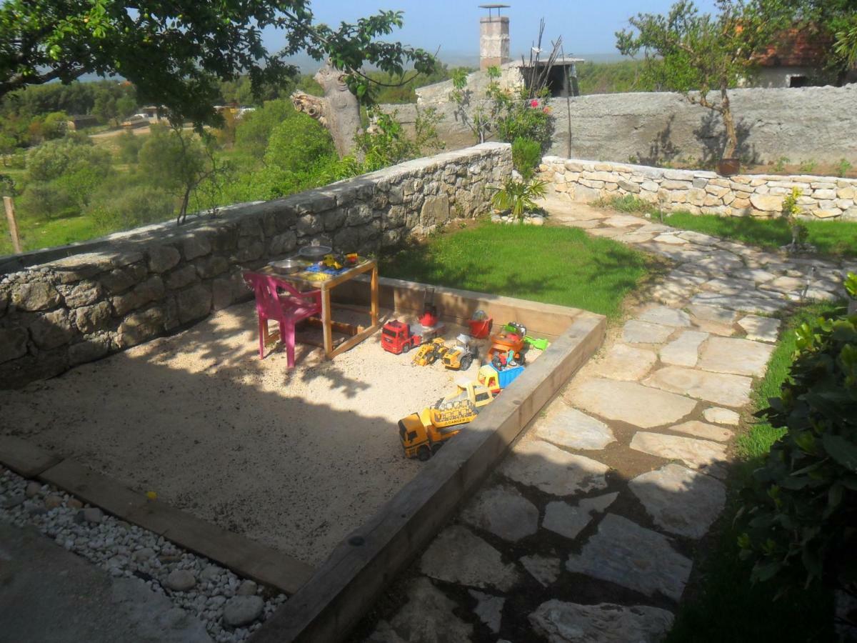 Apartman Hill Hotel Skradin Buitenkant foto