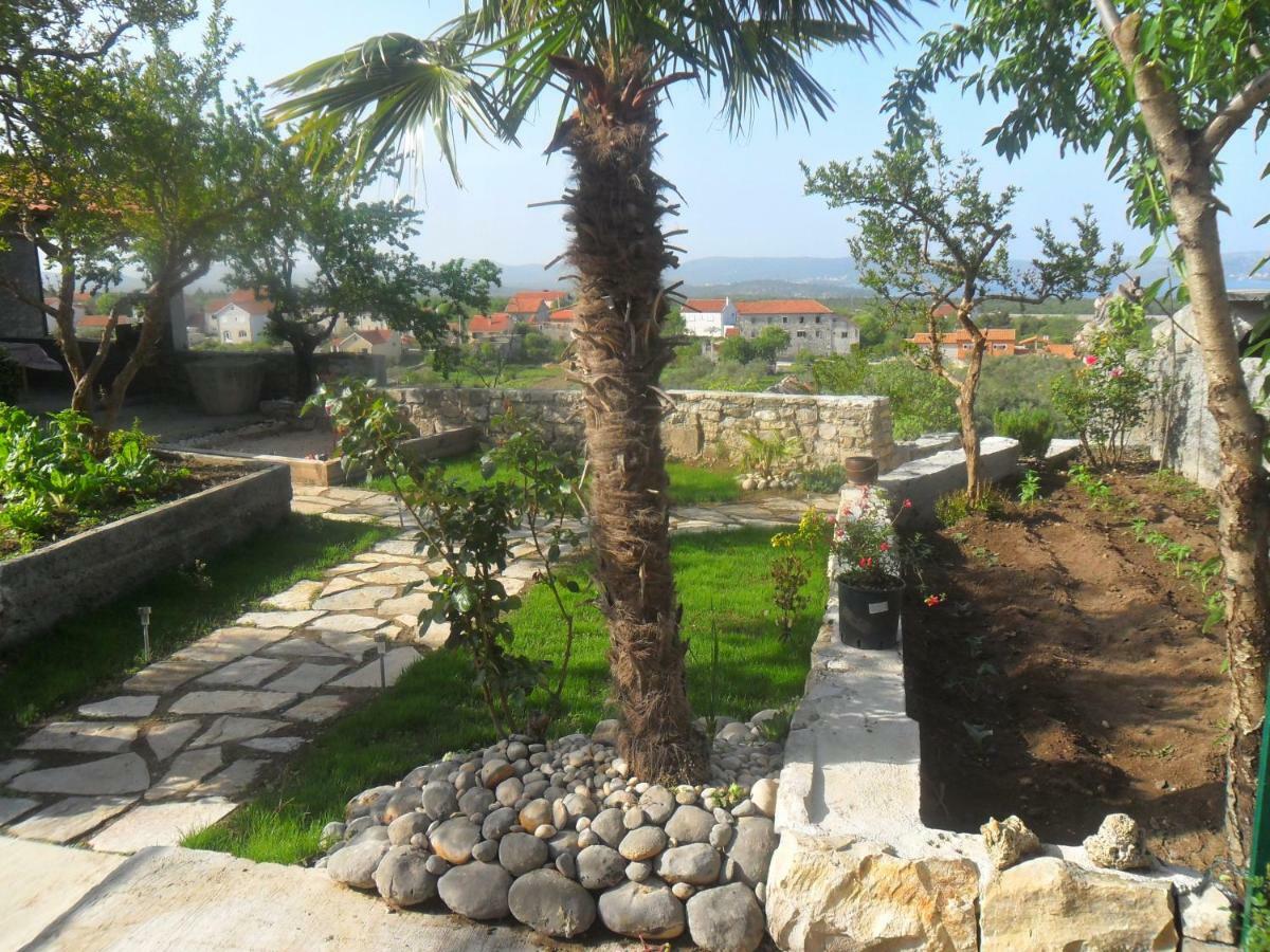 Apartman Hill Hotel Skradin Buitenkant foto