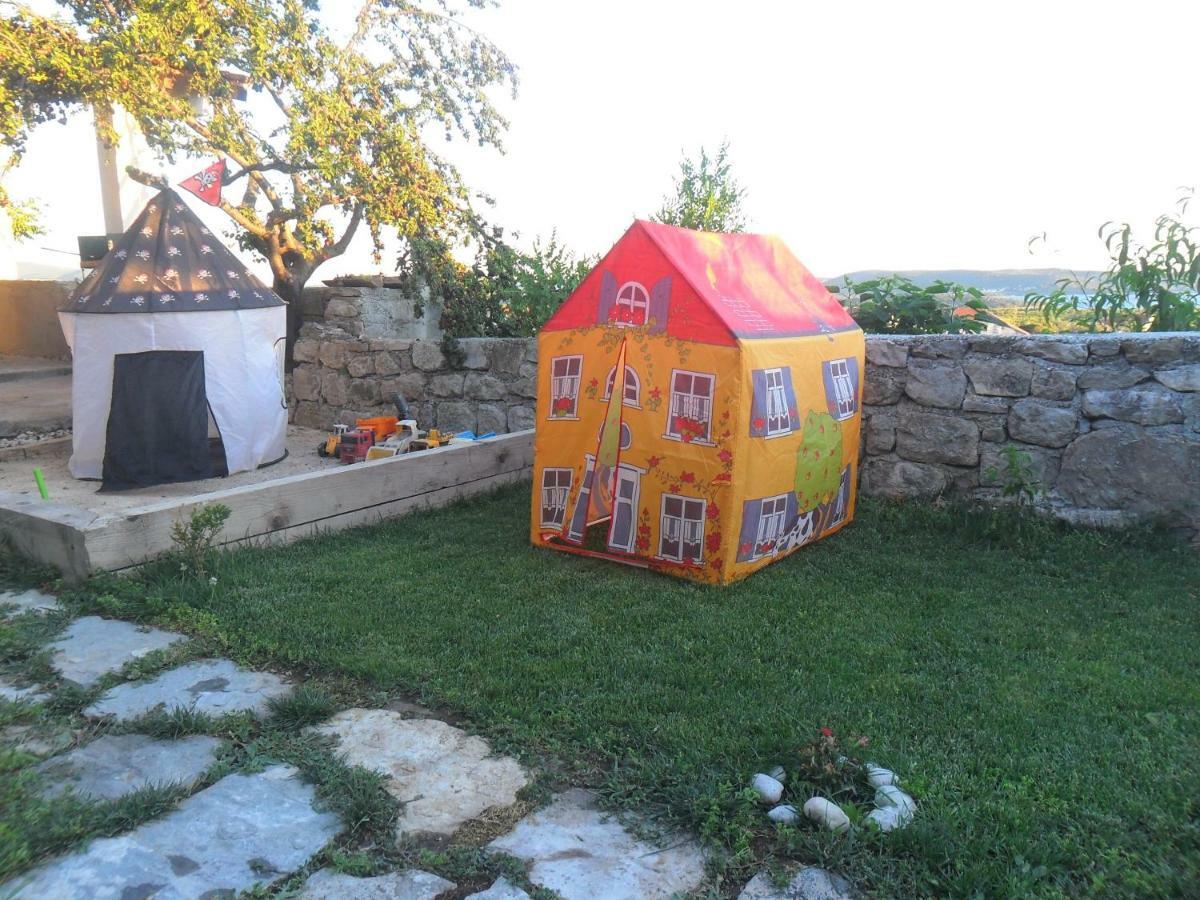 Apartman Hill Hotel Skradin Buitenkant foto